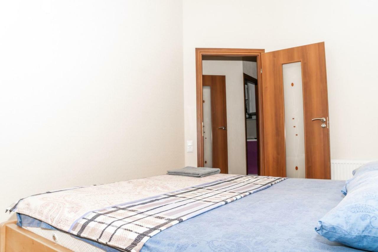 Fransuaza Apartments Odessa Eksteriør billede
