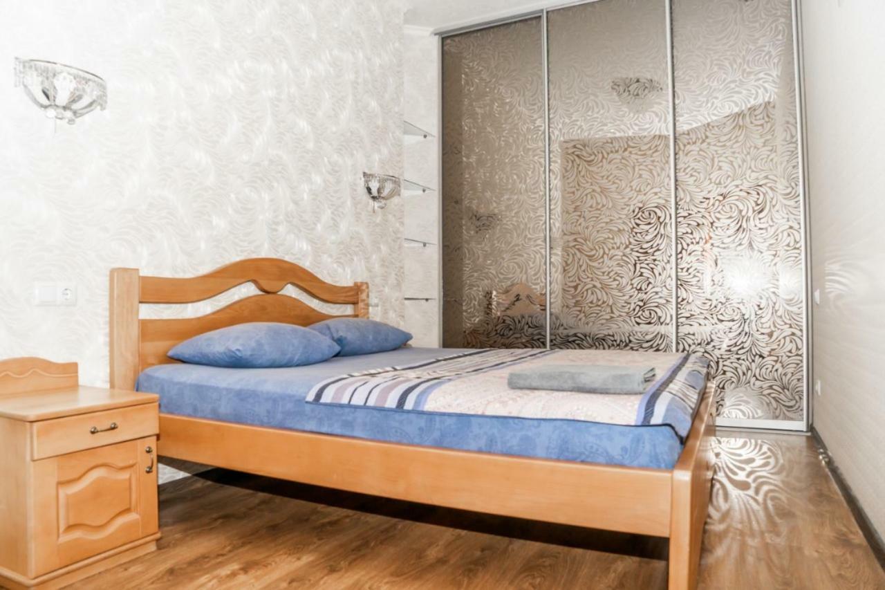 Fransuaza Apartments Odessa Eksteriør billede
