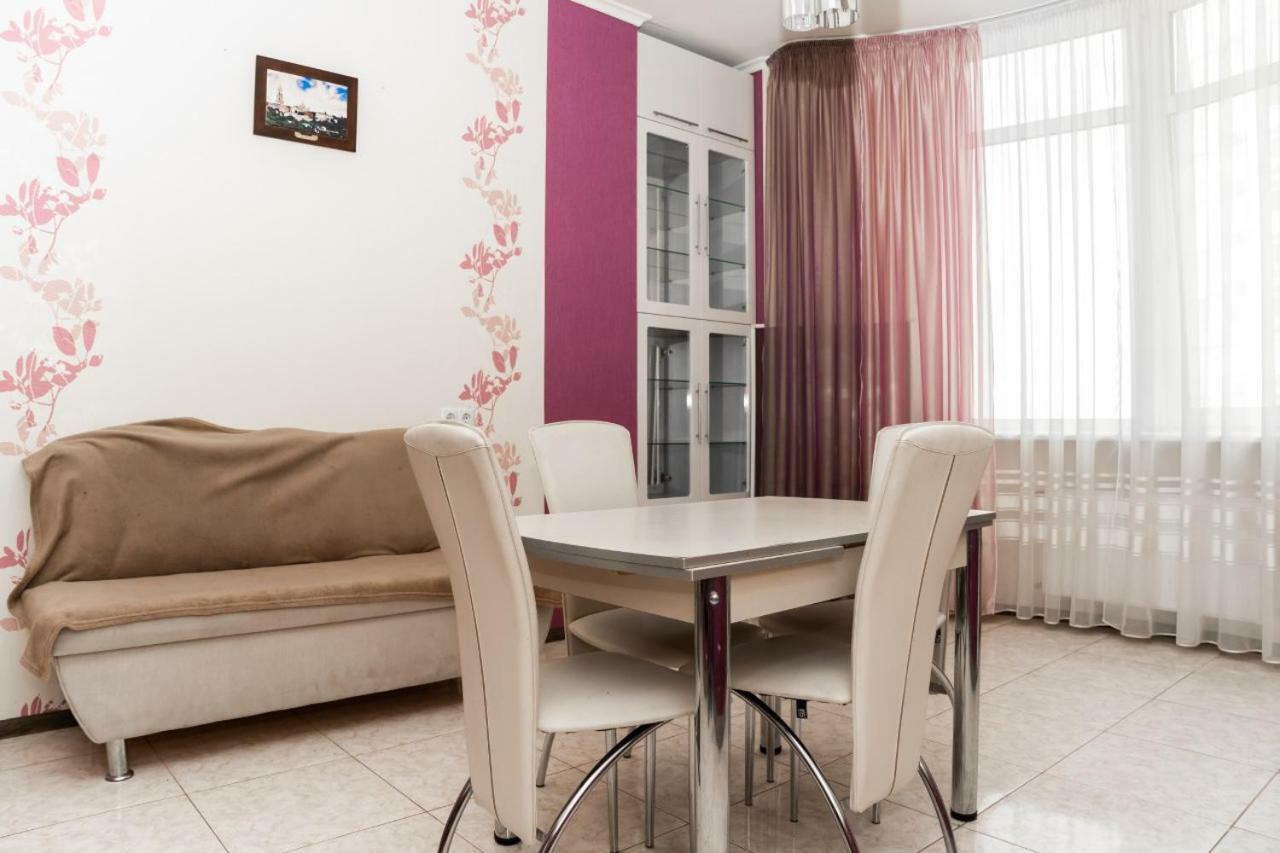 Fransuaza Apartments Odessa Eksteriør billede