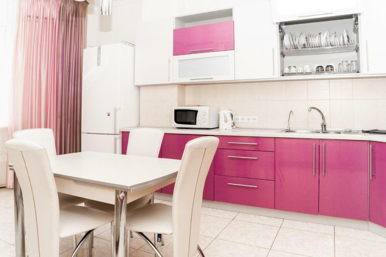 Fransuaza Apartments Odessa Eksteriør billede