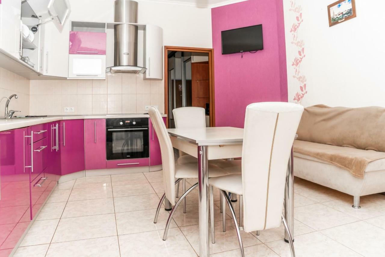 Fransuaza Apartments Odessa Eksteriør billede