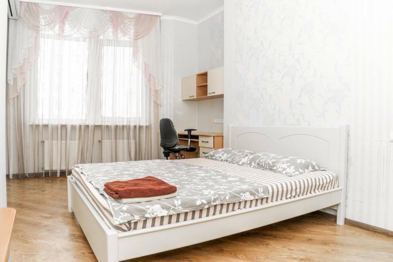 Fransuaza Apartments Odessa Eksteriør billede